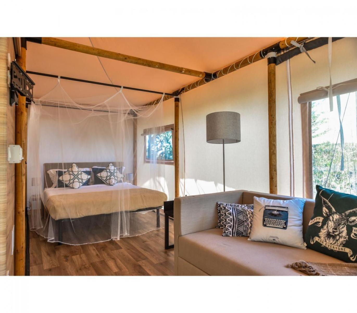 Hotel The Park - Silang Extérieur photo